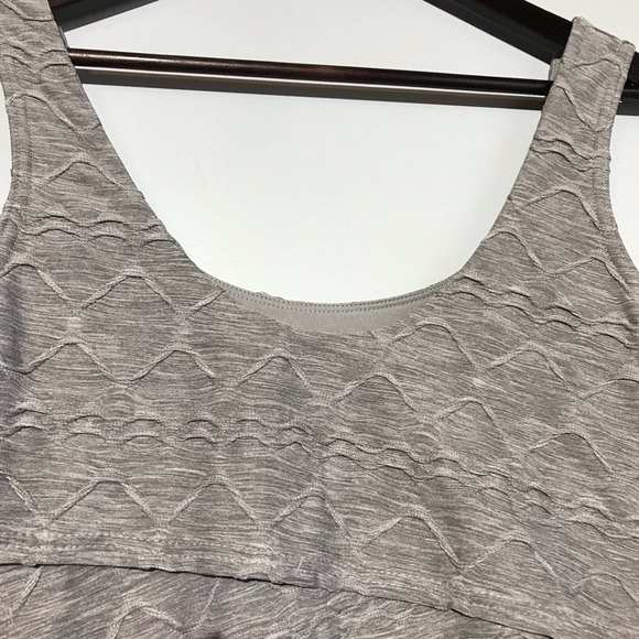2 for $20 LE CHATEAU Grey Tiered Dress - Picture 7 of 10